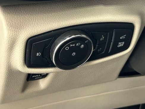 Used 2020 Lincoln Nautilus Reserve w/ Equipment Group 202A AWD/4WD image 19