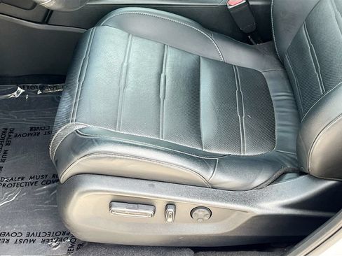Used 2022 Honda CR-V EX-L image 18