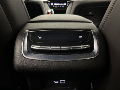 Used 2023 Cadillac XT6 Sport image 39