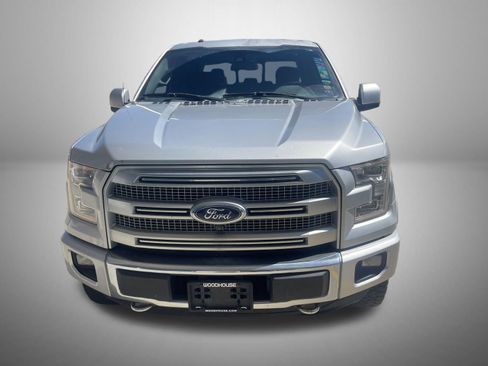 Used 2016 Ford F150 Platinum w/ Equipment Group 701A Luxury image 2