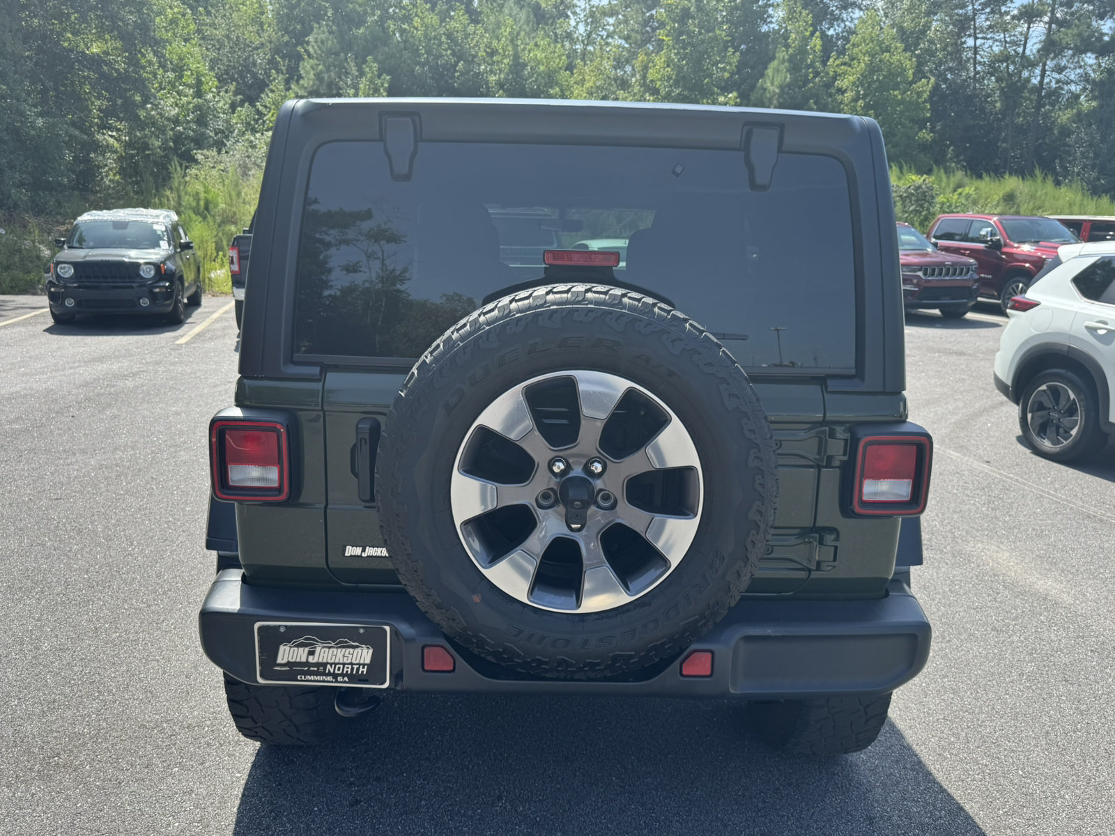 Used 2022 Jeep Wrangler Unlimited Rubicon AWD/4WD image 6