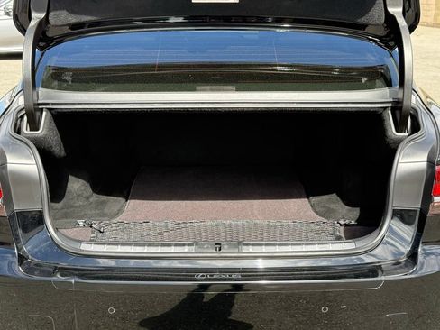 Used 2019 Lexus LS 500 w/ Luxury Package RWD image 17
