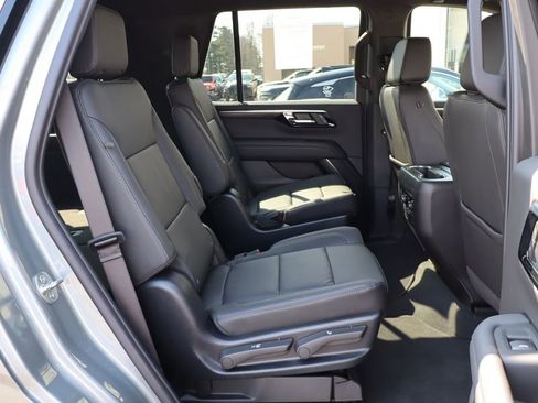 Used 2025 Chevrolet Tahoe LT w/ Comfort Package image 50