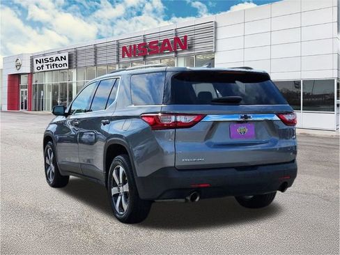 Used 2019 Chevrolet Traverse LT w/ LT Premium Package image 5