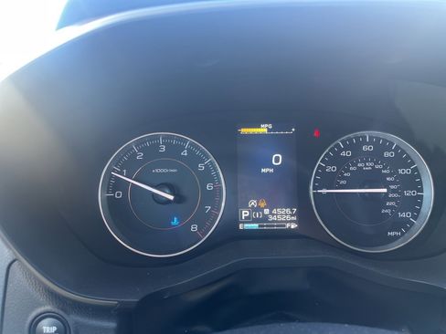 Certified 2022 Subaru Crosstrek 2.5i Limited w/ Moonroof Package 2 image 12