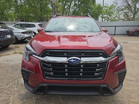 Used 2025 Subaru Ascent Premium image 6