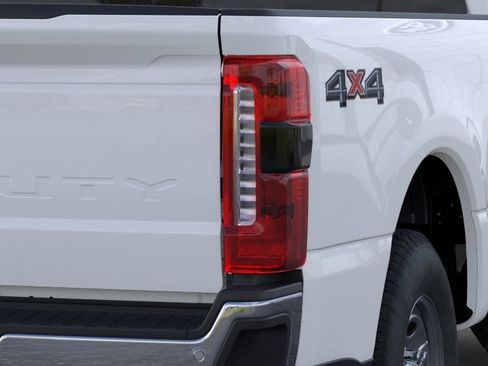 New 2026 Ford F250 XL w/ 360-Degree Camera Package AWD/4WD image 44