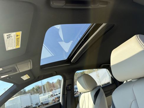 Certified 2025 Acura Integra A-Spec image 28