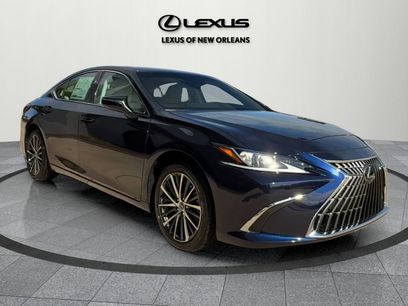 New 2025 Lexus ES 350 w/ Premium Package