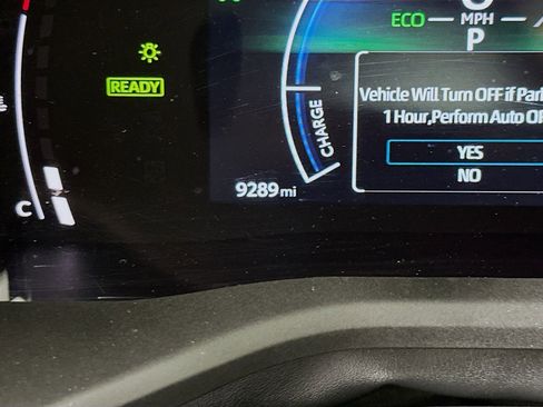 Certified 2025 Toyota Camry SE AWD/4WD image 12