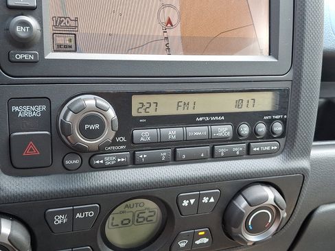 Used 2011 Honda Ridgeline RTL image 18