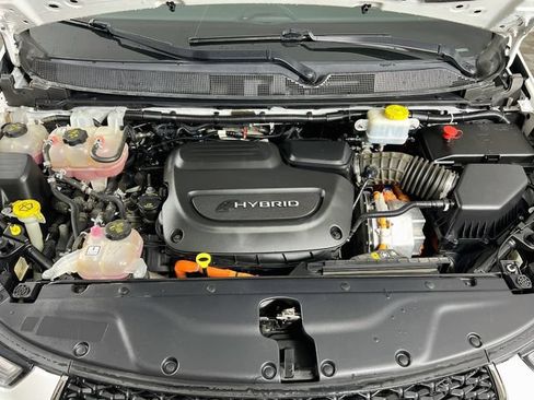 Used 2021 Chrysler Pacifica Touring-L FWD image 29