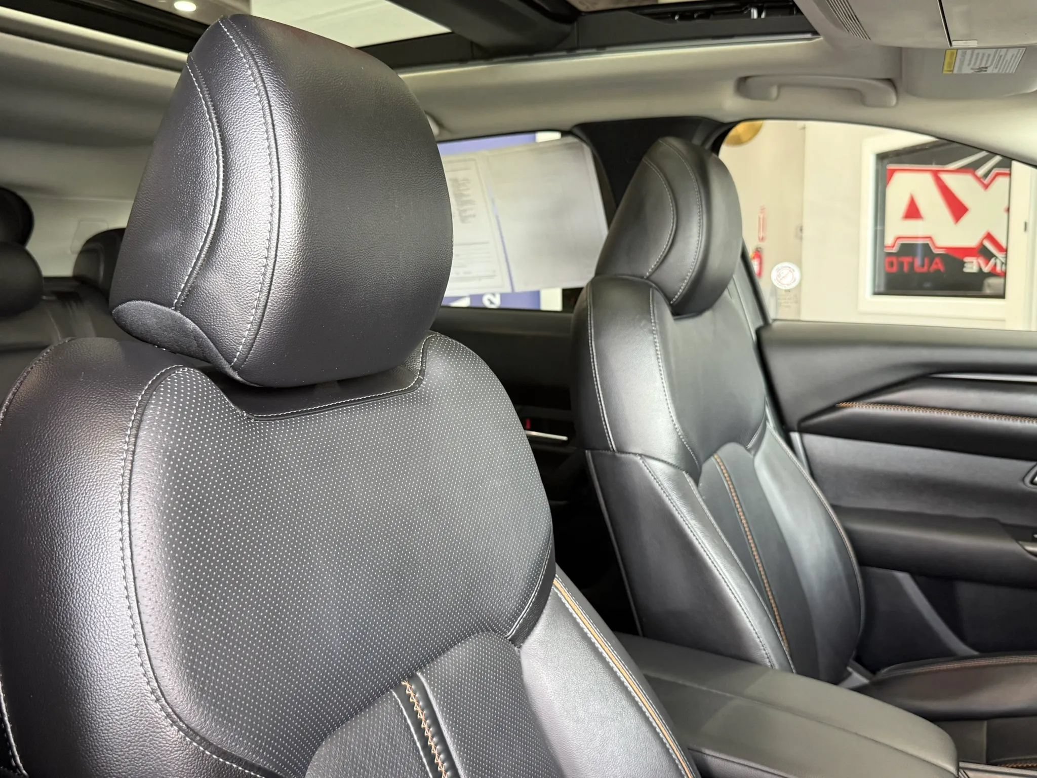 Used 2025 MAZDA CX-50 AWD 2.5 S w/ Premium Plus Pkg image 54