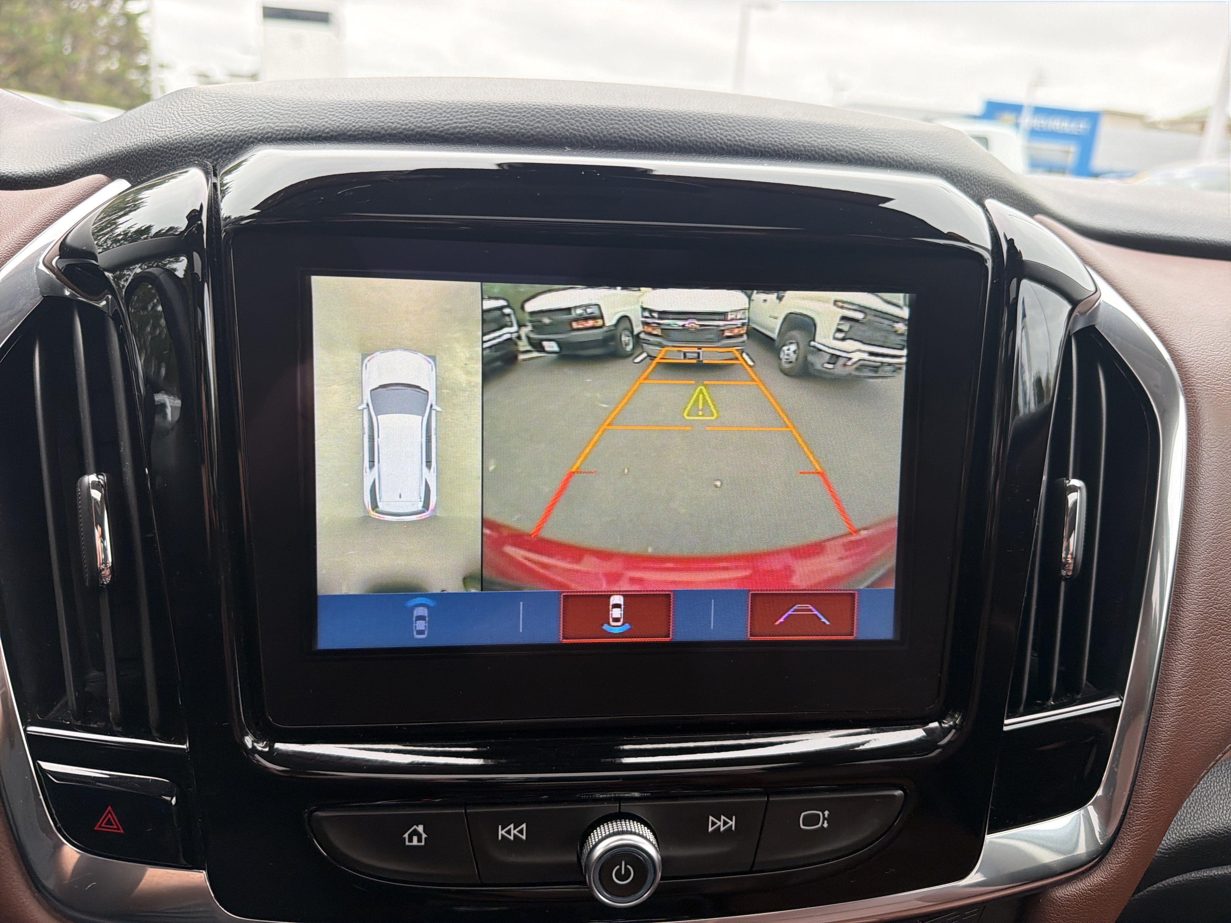 Used 2018 Chevrolet Traverse High Country AWD/4WD image 25