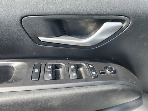 Used 2022 Hyundai Santa Cruz SEL image 27