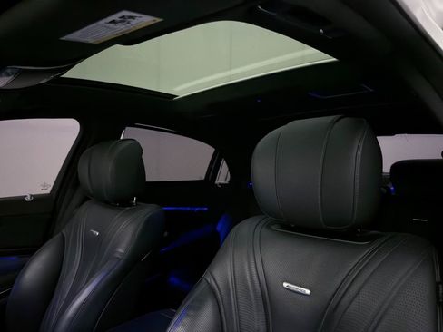Used 2016 Mercedes-Benz S 63 AMG 4MATIC Sedan w/ Rear Seat Package image 23