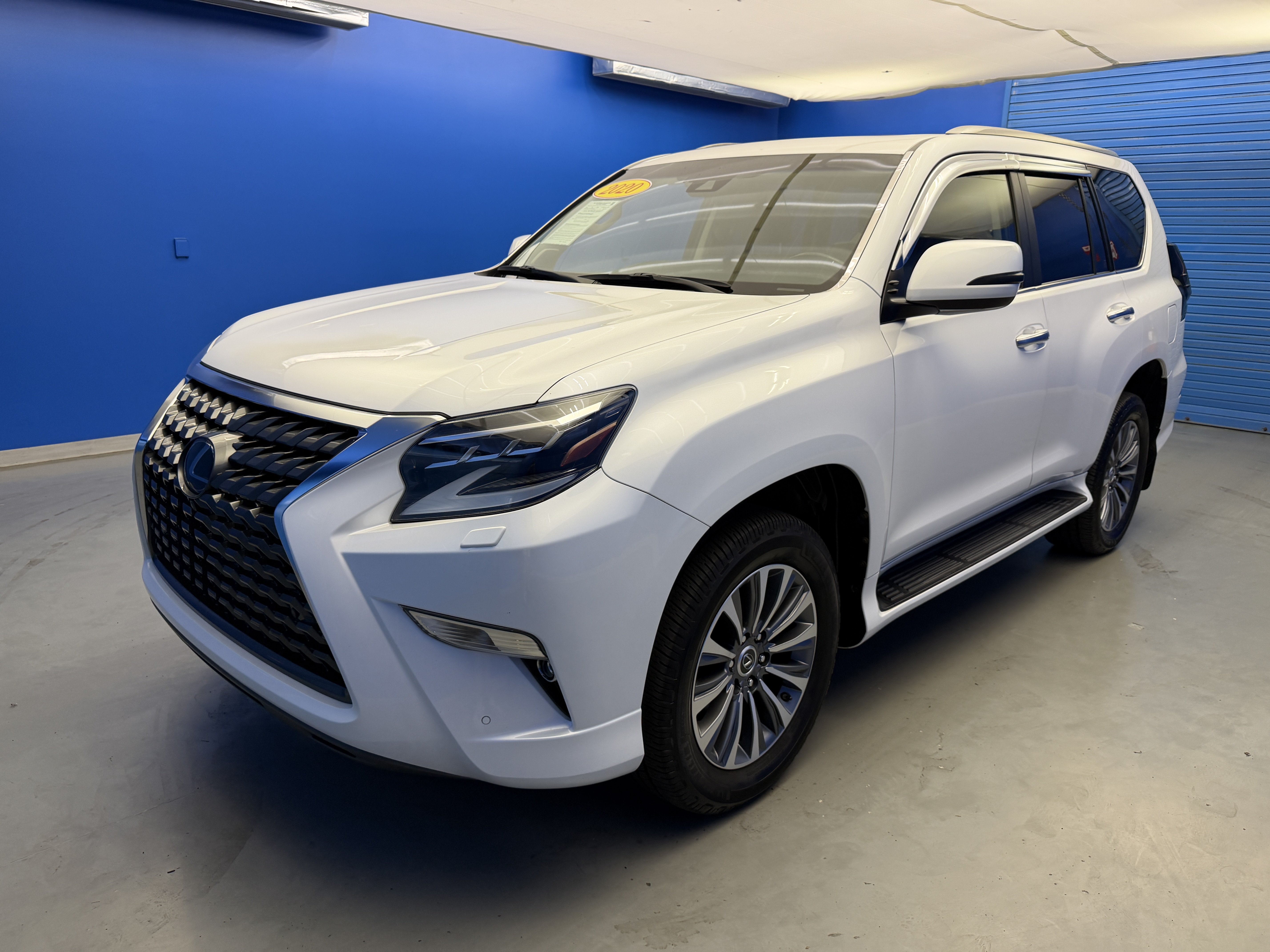 Used 2020 Lexus GX 460 Luxury w/ Accessory Package AWD/4WD image 4