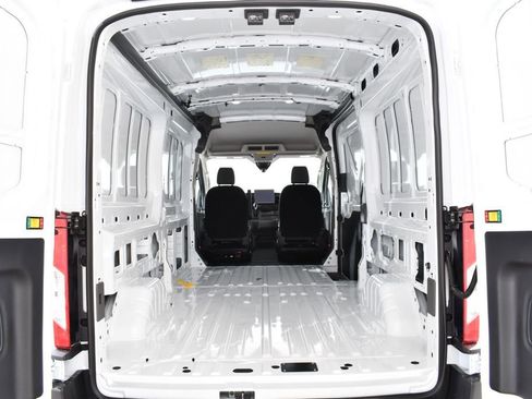 New 2026 Ford Transit 250 148 Medium Roof RWD image 20
