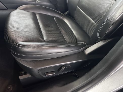 Used 2021 Ford Escape SEL image 41