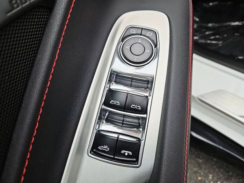 Used 2024 Chevrolet Corvette Z06 RWD image 14