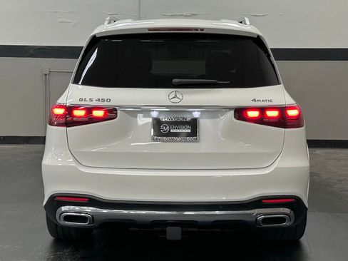 Certified 2025 Mercedes-Benz GLS 450 4MATIC image 7