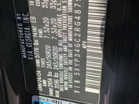 Used 2024 Kia Telluride EX w/ EX Captain's Chair Package image 37