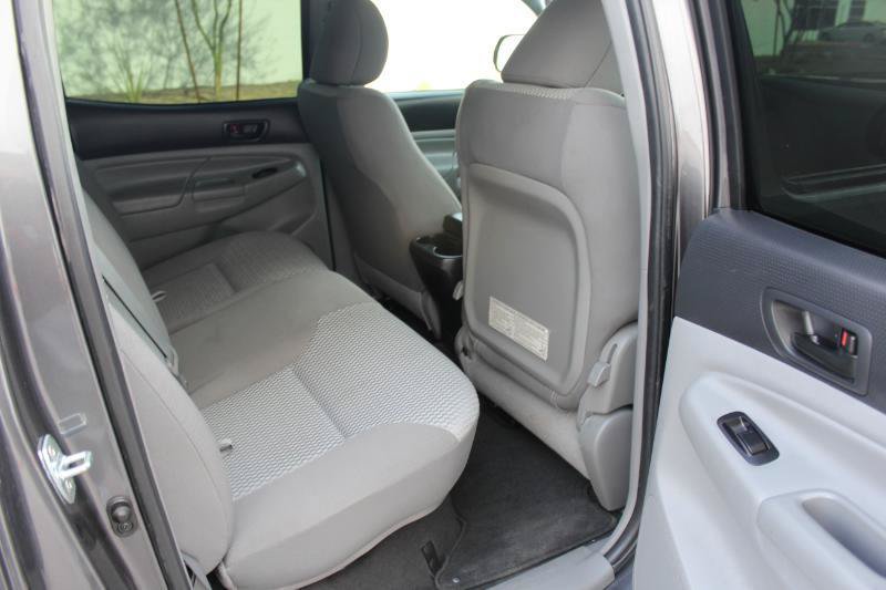 Used 2012 Toyota Tacoma 2WD Double Cab w/ Convenience Pkg image 14