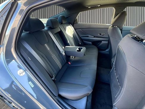 New 2026 Hyundai Elantra Sport FWD image 11