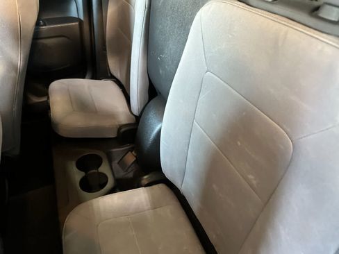 Used 2020 Chevrolet Colorado W/T w/ WT Convenience Package RWD image 5