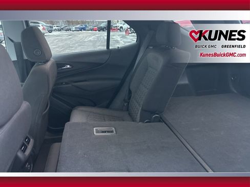 Used 2024 Chevrolet Equinox LT image 39
