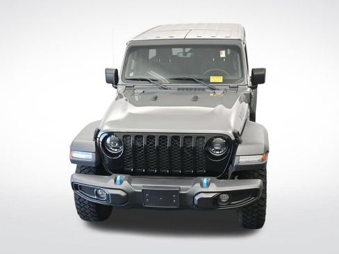 Used 2023 Jeep Wrangler Unlimited w/ Cold Weather Group AWD/4WD image 22