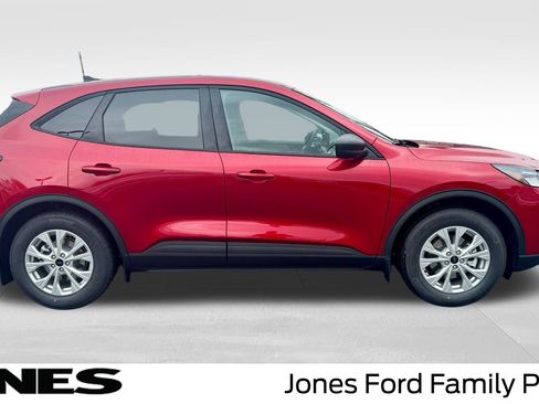 New 2026 Ford Escape Active w/ Cold Weather Package image 2