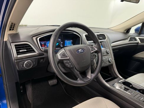 Used 2018 Ford Fusion S image 14