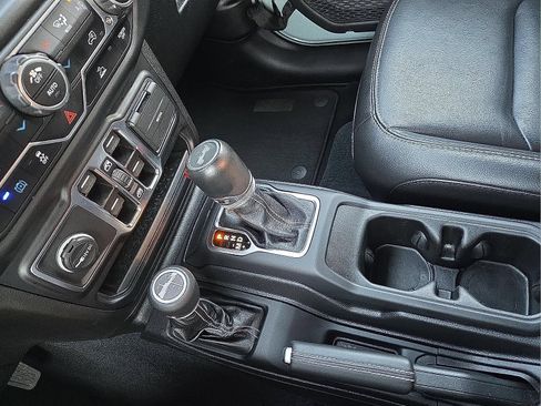 Used 2023 Jeep Wrangler Unlimited Sahara AWD/4WD image 25