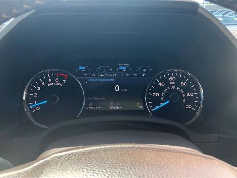 Used 2019 Ford F150 Lariat w/ Equipment Group 502A Luxury RWD image 26