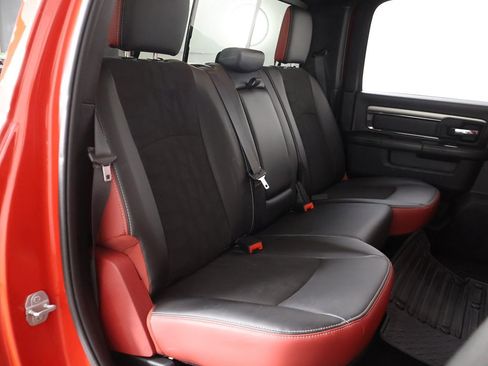 Used 2018 RAM 1500 Rebel image 29