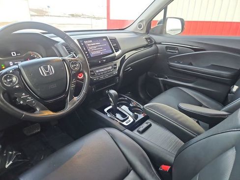 Used 2019 Honda Ridgeline RTL-E image 30