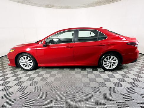 Used 2024 Toyota Camry LE FWD image 6