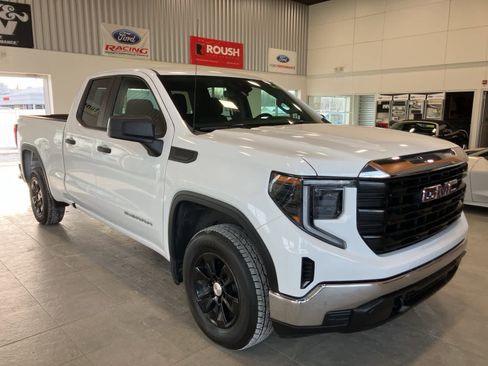 Used 2023 GMC Sierra 1500 Pro image 3