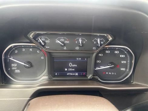 Used 2020 GMC Sierra 1500 SLE w/ SLE Value Package AWD/4WD image 19