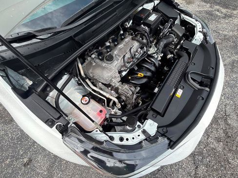 Used 2021 Toyota Corolla LE w/ Carpet Mat Package (TMS) FWD image 43