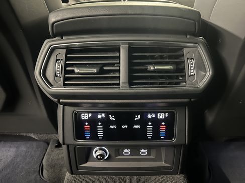Used 2023 Lamborghini Urus S AWD/4WD image 18