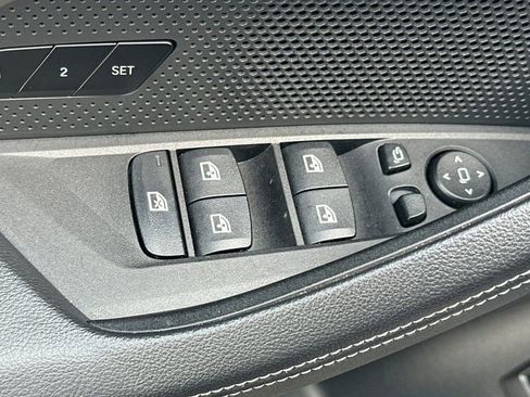 Used 2023 BMW i4 eDrive35 image 11