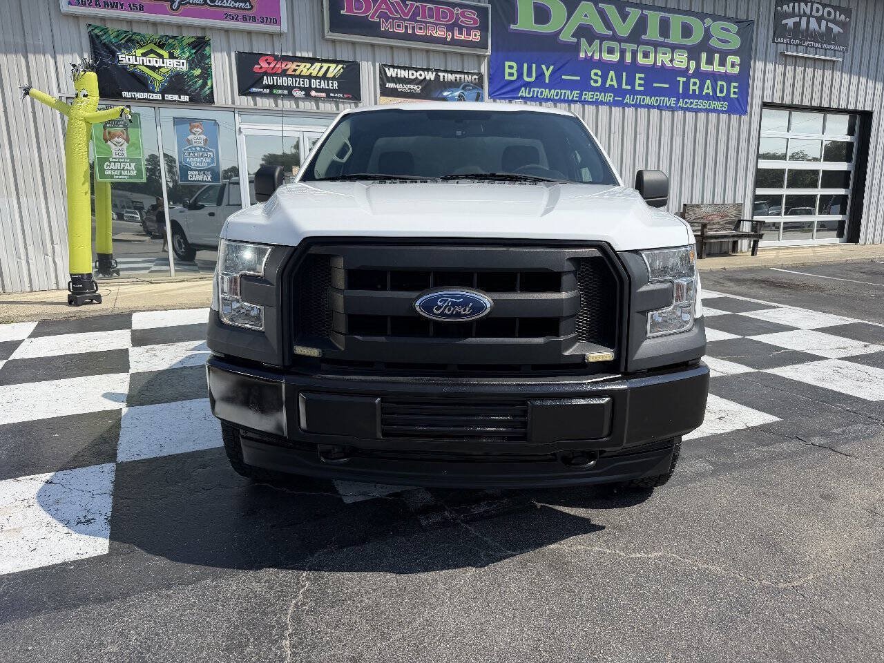 Used 2015 Ford F150 XL w/ XL Power Equipment Group AWD/4WD image 3