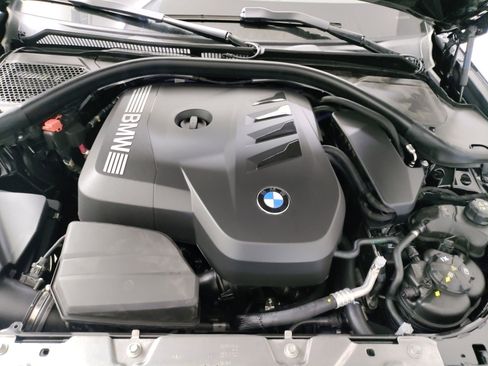 Used 2025 BMW 330i Sedan w/ Convenience Package image 23