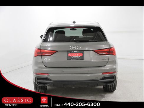 Used 2025 Audi Q3 2.0T Premium AWD/4WD image 18