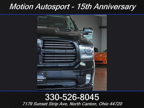 Used 2016 RAM 1500 Sport w/ Black Ram 1500 Sport Group AWD/4WD image 6