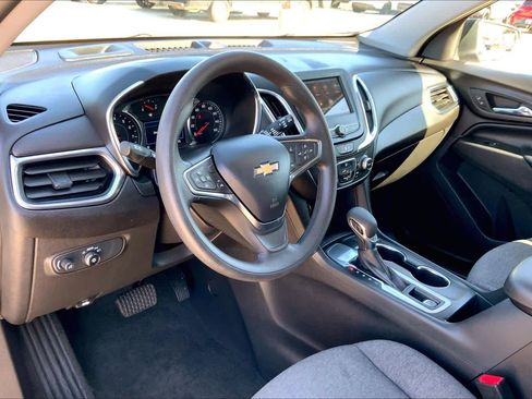 Certified 2024 Chevrolet Equinox LT image 17