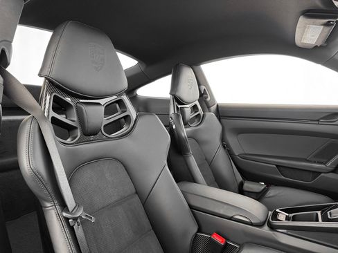 Used 2024 Porsche 911 Carrera T image 25