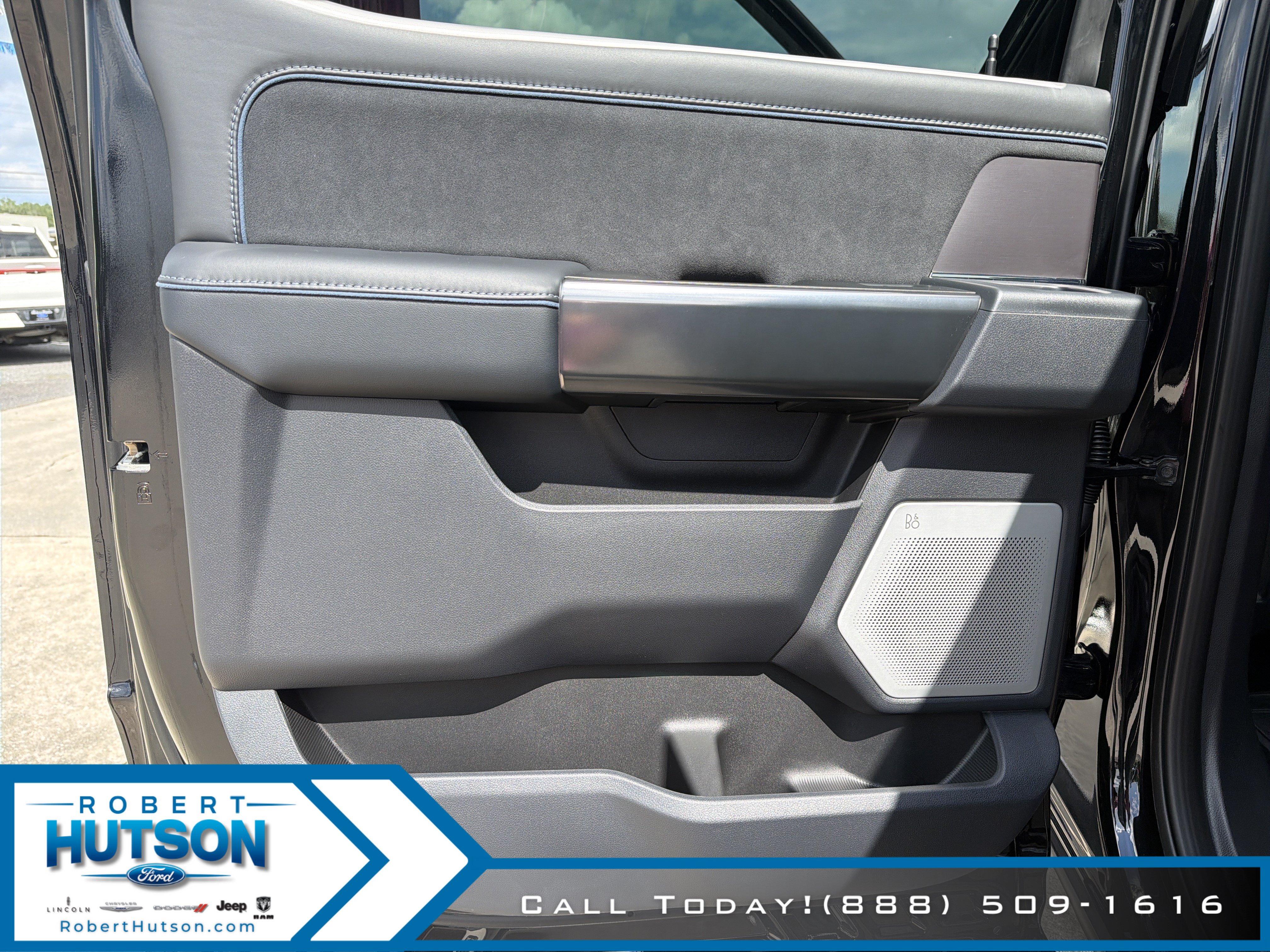 New 2026 Ford F250 Platinum AWD/4WD image 21